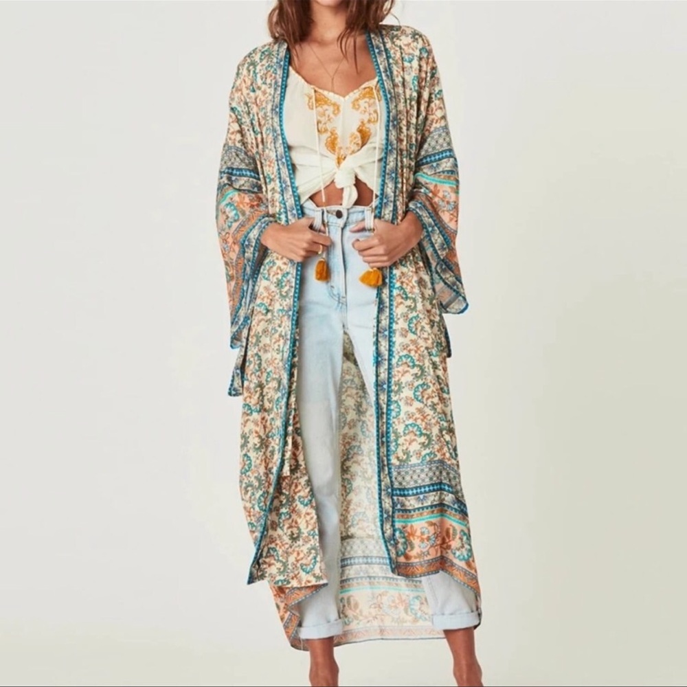 Heather Blue Whispy Print Kimono - Picture 2 of 9